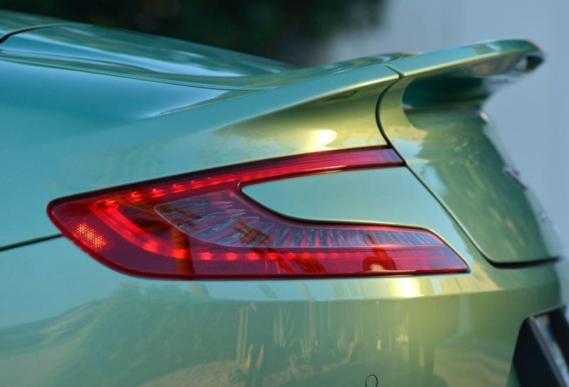 aston martin vanquish volante Appletree Green 3