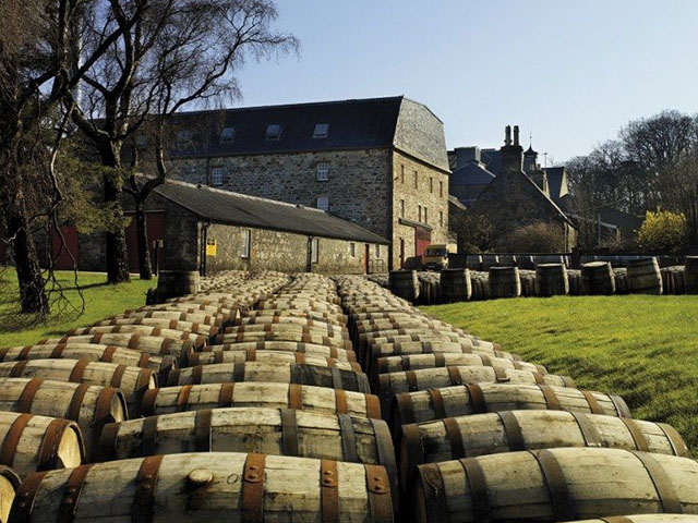 scotlands-luxury-whisky
