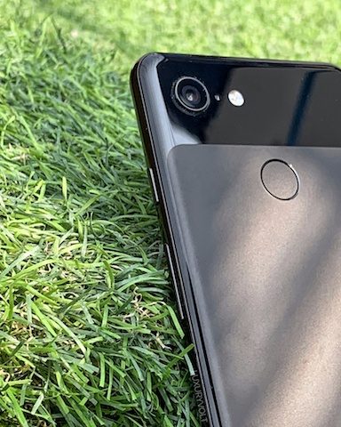 Combined with machine learning, the single lens camera delivers the best results we have seen from a smartphone